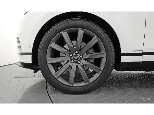 Land Rover Range Rover Velar 3.0D R-Dynamic HSE* 360 CAM* HEAD-UP* MERIDIAN* - автомобили, коли, обяви за нови и употребявани 4