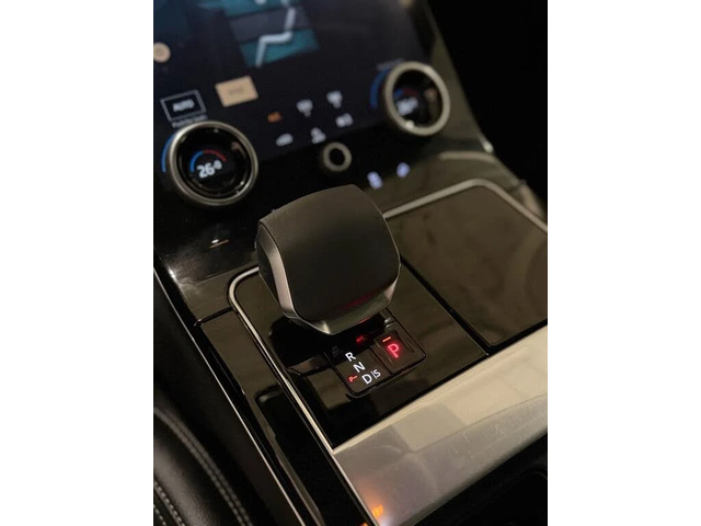 Land Rover Range Rover Velar * P250* S* AWD* Автокредит(Цена до БГ) - автомобили, коли, обяви за нови и употребявани 11