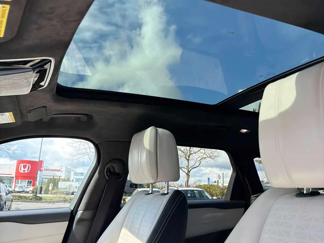 Land Rover Range Rover Velar * R Dynamic HSE / First Edition * CARFAX * - автомобили, коли, обяви за нови и употребявани 11