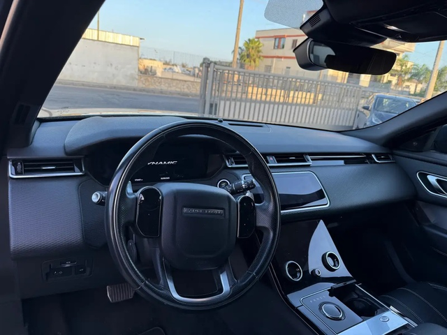 Land Rover Range Rover Velar Velar 2.0d R-Dynamic - автомобили, коли, обяви за нови и употребявани 5