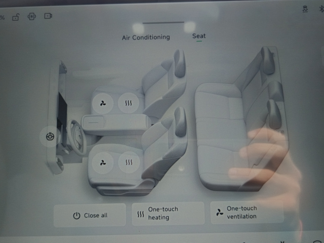 Leapmotor B10 - автомобили, коли, обяви за нови и употребявани 10