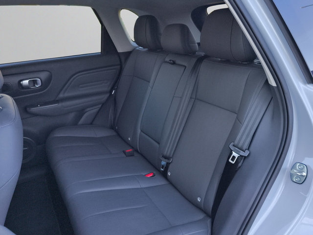 Leapmotor B10 DESIGN BEV 160kW 67.1kWh - автомобили, коли, обяви за нови и употребявани 3