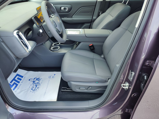 Leapmotor B10 DESIGN BEV 160kW SUV - автомобили, коли, обяви за нови и употребявани 11