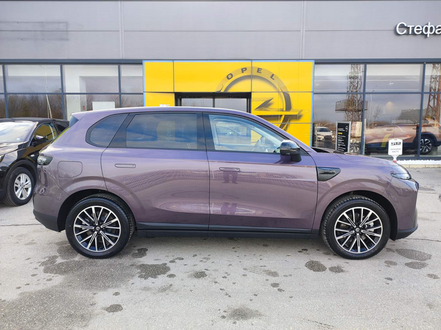 Leapmotor B10 DESIGN BEV 160kW SUV - автомобили, коли, обяви за нови и употребявани 4