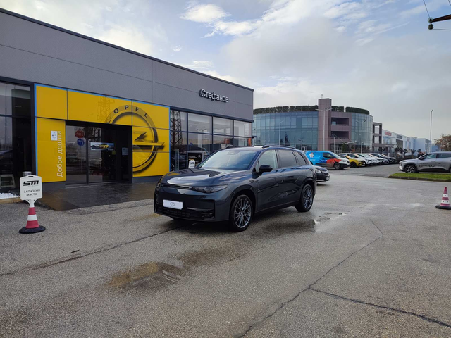 Leapmotor C10 DESIGN BEV 160kW - автомобили, коли, обяви за нови и употребявани 15