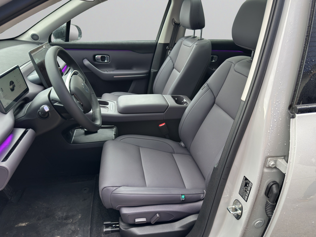 Leapmotor C10 DESIGN BEV 160kW 69,9kWh - автомобили, коли, обяви за нови и употребявани 8