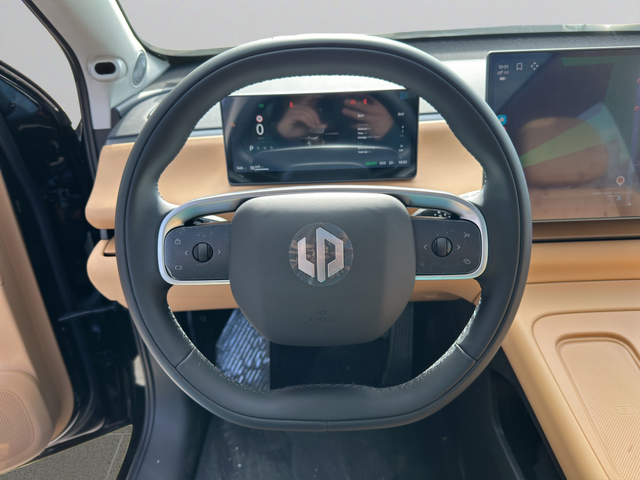 Leapmotor C10 DESIGN BEV 220kW 81,9kWh - автомобили, коли, обяви за нови и употребявани 11