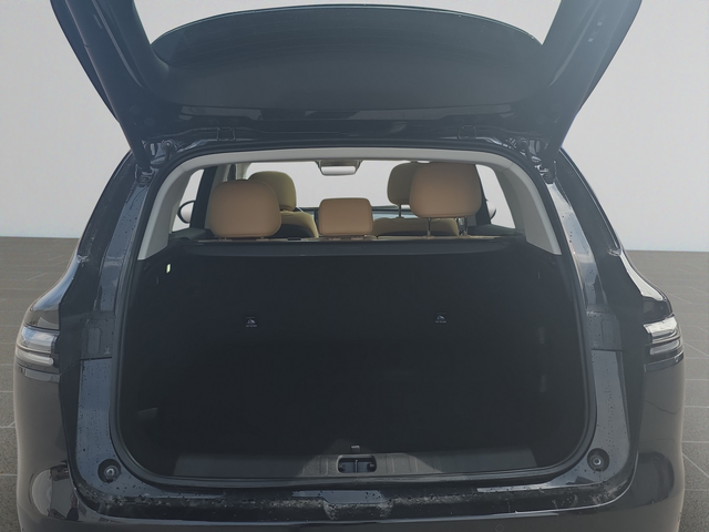 LEAPMOTOR C10 DESIGN BEV AWD 440kW 81,9kWh - автомобили, коли, обяви за нови и употребявани 13