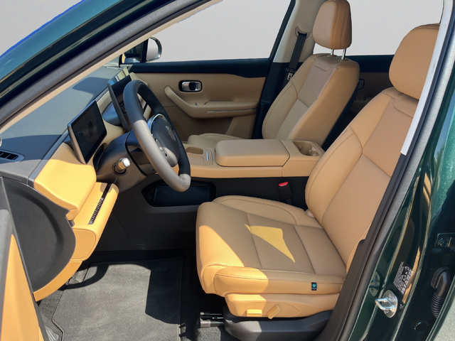 Leapmotor C10 DESIGN BEV LONG RANGE 220kW 81,9kWh - автомобили, коли, обяви за нови и употребявани 9