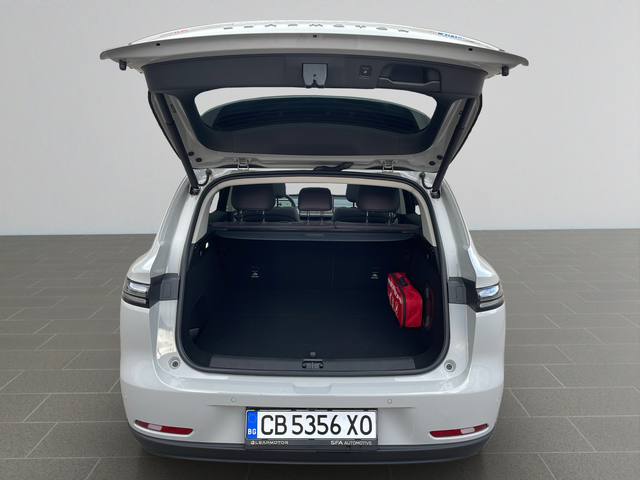 Leapmotor C10 DESIGN REEV 158kW 28,4kWh - автомобили, коли, обяви за нови и употребявани 16