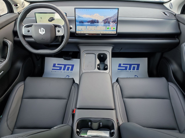 Leapmotor C10 LIFE Hybrid REEV - автомобили, коли, обяви за нови и употребявани 10