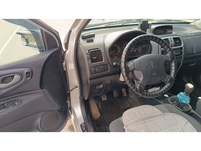 Лек автомобил - автомобили, коли, обяви за нови и употребявани 1