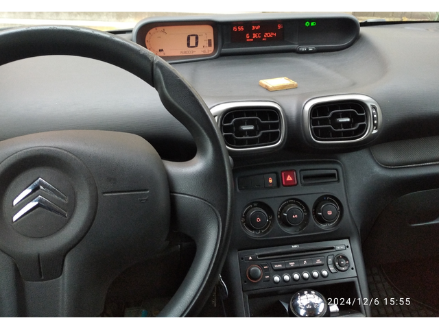 лек автомобил Citroen C3 Picasso - автомобили, коли, обяви за нови и употребявани 5