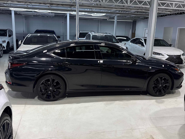 Lexus ES 3.5L 6cyl FWD - автомобили, коли, обяви за нови и употребявани 2