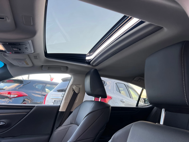 Lexus ES 300 2.5I-HYBRID-FUL-FUL-92000KM-ГАРАНЦИОНЕН - автомобили, коли, обяви за нови и употребявани 15