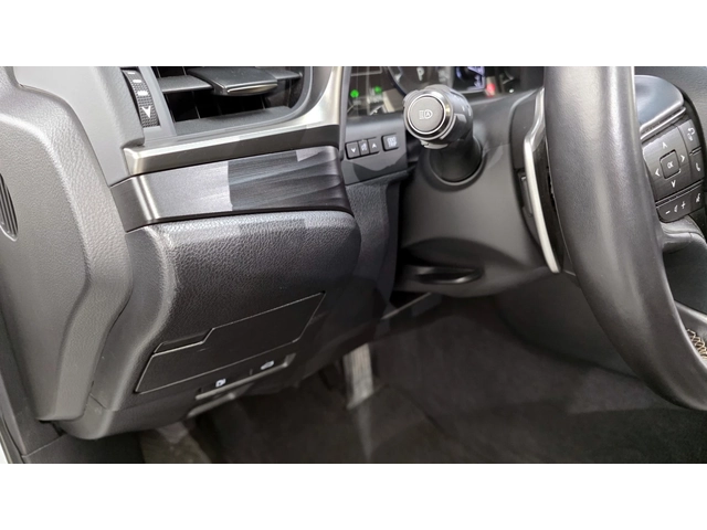 Lexus ES 300 Supreme - автомобили, коли, обяви за нови и употребявани 11