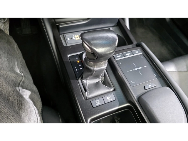 Lexus ES 300 Supreme - автомобили, коли, обяви за нови и употребявани 15