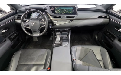 Lexus ES 300 Supreme - автомобили, коли, обяви за нови и употребявани 7