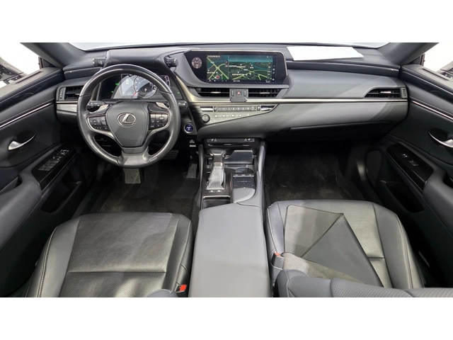 Lexus ES 300 Supreme - автомобили, коли, обяви за нови и употребявани 7