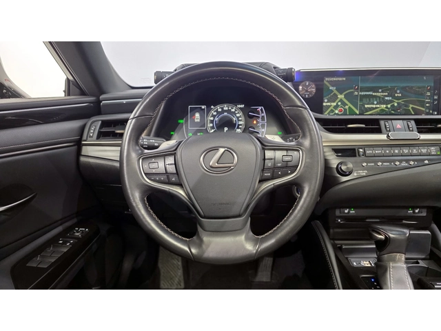 Lexus ES 300 Supreme - автомобили, коли, обяви за нови и употребявани 8