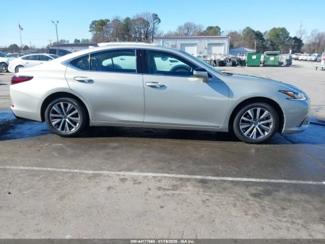 Lexus ES 350 - автомобили, коли, обяви за нови и употребявани 6