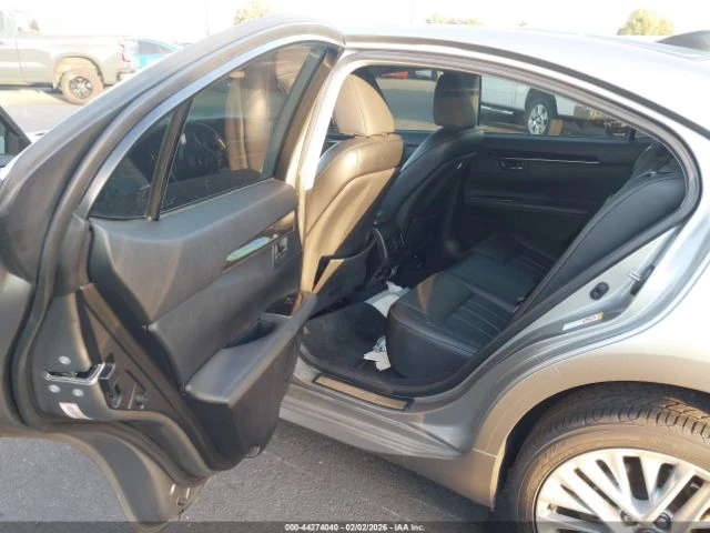 Lexus ES 350 - автомобили, коли, обяви за нови и употребявани 9