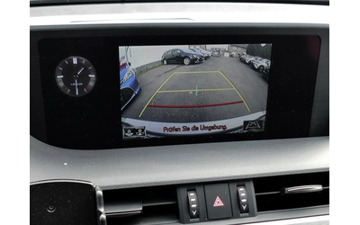 Lexus ES 300h - автомобили, коли, обяви за нови и употребявани 6