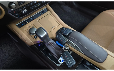 Lexus ES New Es300H Supreme Xv60 - автомобили, коли, обяви за нови и употребявани 7