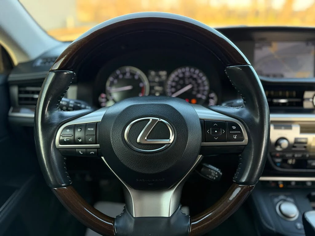 Lexus ES 350 FWD* АвтоКредит* (ЦЕНА ДО БГ) - автомобили, коли, обяви за нови и употребявани 14