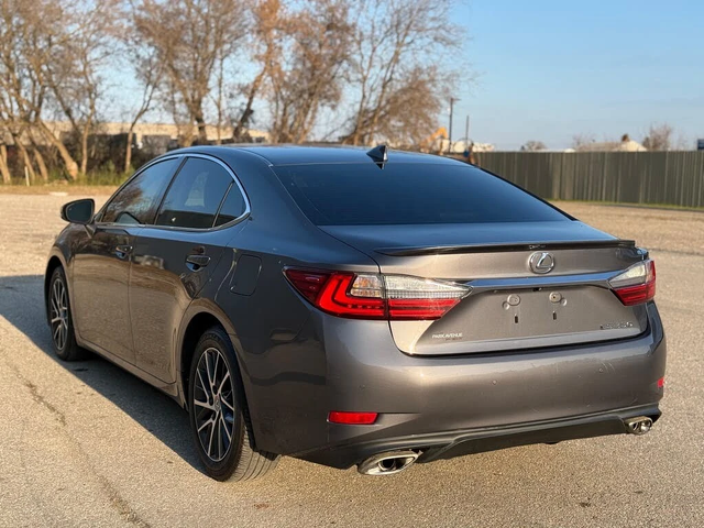 Lexus ES 350 FWD* АвтоКредит* (ЦЕНА ДО БГ) - автомобили, коли, обяви за нови и употребявани 3