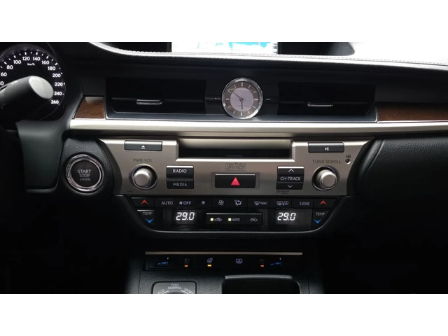 Lexus ES 350 EXECUTIVE | ПОДГРЕВ | ОБДУХ | ПАНОРАМА - автомобили, коли, обяви за нови и употребявани 11