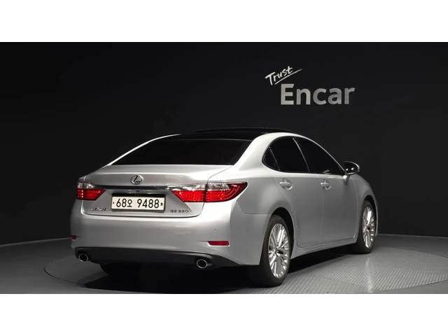 Lexus ES 350 EXECUTIVE | ПОДГРЕВ | ОБДУХ | ПАНОРАМА - автомобили, коли, обяви за нови и употребявани 2