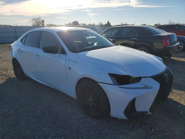 Lexus IS 200 * ШИБИДАХ* КОЖА* ПОДГРЕВ* ПАРКТРОНИК* НАВИ* - автомобили, коли, обяви за нови и употребявани 1