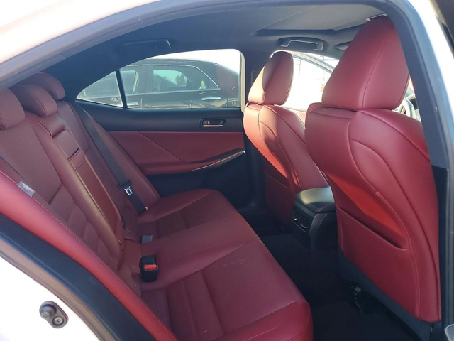 Lexus IS 200 * ШИБИДАХ* КОЖА* ПОДГРЕВ* ПАРКТРОНИК* НАВИ* - автомобили, коли, обяви за нови и употребявани 9