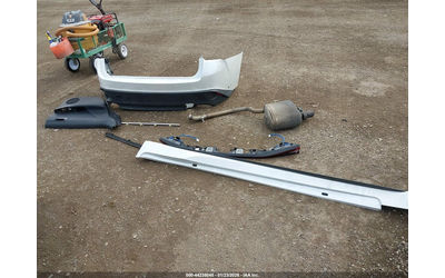 Lexus IS 300 2.0L I-4 DI, DOHC, VVT, TURBO, 241HP Rear Wheel Drive - автомобили, коли, обяви за нови и употребявани 11