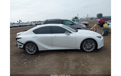 Lexus IS 300 2.0L I-4 DI, DOHC, VVT, TURBO, 241HP Rear Wheel Drive - автомобили, коли, обяви за нови и употребявани 13