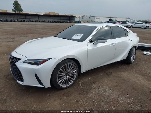 Lexus IS 300 2.0L I-4 DI, DOHC, VVT, TURBO, 241HP Rear Wheel Drive - автомобили, коли, обяви за нови и употребявани 1
