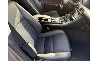 Lexus IS 300 2.5 HYBRID - автомобили, коли, обяви за нови и употребявани 11