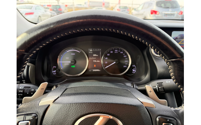 Lexus IS 300 2.5 HYBRID - автомобили, коли, обяви за нови и употребявани 16