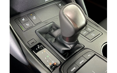 Lexus IS 300 Premium AWD* АвтоКреди* (ЦЕНА ДО БГ) - автомобили, коли, обяви за нови и употребявани 10