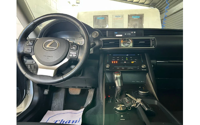 Lexus IS 300 * АвтоКредит * (ЦЕНА ДО БГ) - автомобили, коли, обяви за нови и употребявани 9