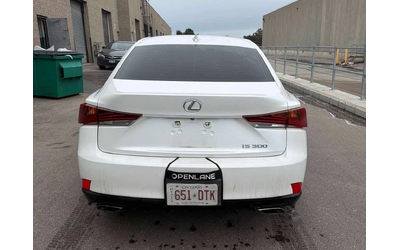 lexus-is-300 - 3