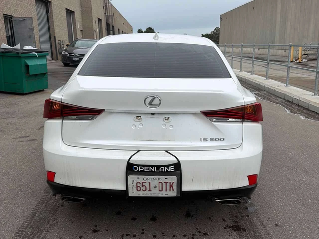 Lexus IS 300 * CARFAX * КАМЕРА * 2 КЛЮЧА * ПОДГРЕВИ - автомобили, коли, обяви за нови и употребявани 3