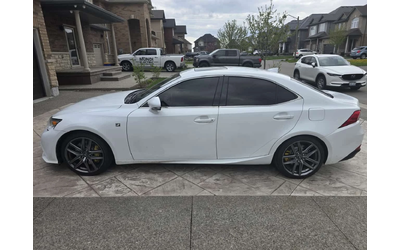 lexus-is-300 - 1