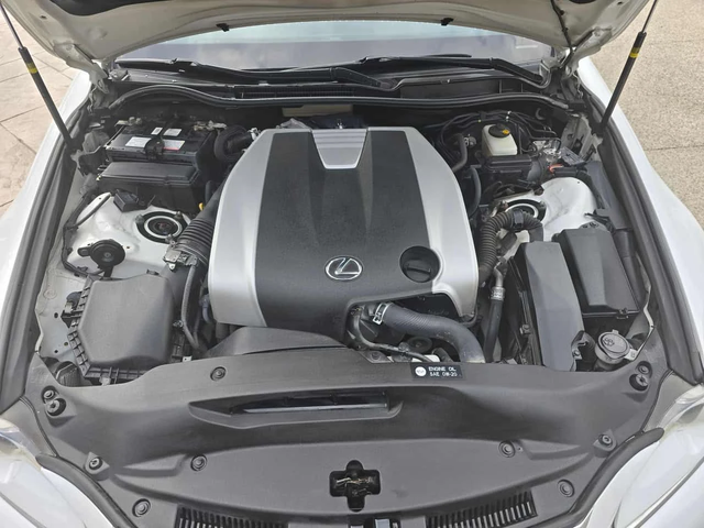 Lexus IS 300 * 4dr Sdn AWD * PANO* KEYLESS* ПОДГРЕВ* - автомобили, коли, обяви за нови и употребявани 9