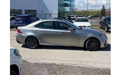 lexus-is-300 - 2