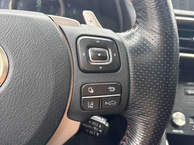Lexus IS 300 * 4dr Sdn AWD * PANO* KEYLESS* ПОДГРЕВ* - автомобили, коли, обяви за нови и употребявани 12
