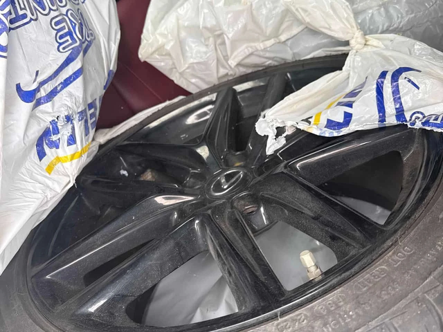 Lexus IS 300 * 4dr Sdn AWD * PANO* KEYLESS* ПОДГРЕВ* - автомобили, коли, обяви за нови и употребявани 9