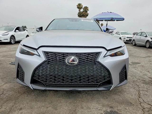Lexus IS 300 F-SPORT* DESIGN* AWD* ПОДГРЕВ* ОБДУХВАНЕ* КАМЕРА* - автомобили, коли, обяви за нови и употребявани 2