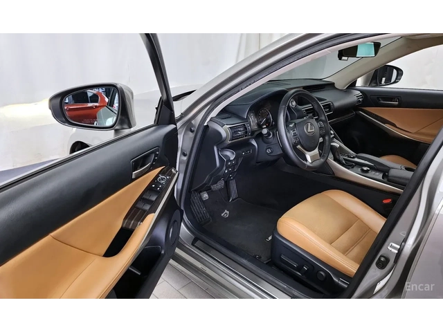 Lexus IS 300 Supreme * Панорама * Кожа - автомобили, коли, обяви за нови и употребявани 9